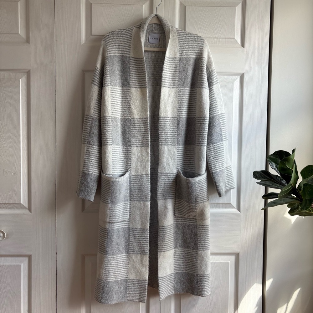 Cyrus Plaid Coatigan Cardigan White‎ Gray Long Teacher Career Office Pocket S - Picture 2 of 9
